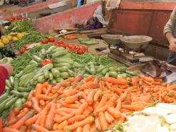 في ظل انخفاض الدخل اليومي الفردي              نار الأسعار وقودها ميزانية عائلات الطارف