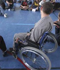 مدير النشاط الإجتماعي بالبليدة يكشف عدد الأشخاص المعاقين سنة 2009 ارتفع بنحو 3000 شخص