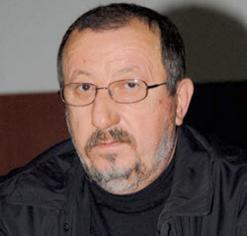 أزمة الاتحاد الولائي لنقابة قسنطينة تزداد تعقيدا                اقتحام الدار ومسيرة مرتقبة قبل الاعتصام أمام مقر المركزية بالعاصمة