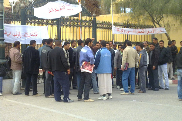 وقفة احتجاجية بسبب قلة العروض وتفاقم البطالة بالطيبات في ورقلة