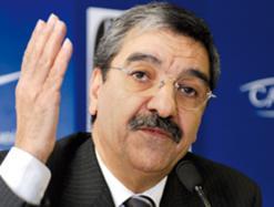 أعلنت مشاركة لجان أحياء من باش جراح وباب الوادي وبلكور               تنسيقية التغيير تتهم التحالف بالسعي لإفشال مسيرة اليوم