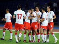 المنتخب المغربي بتعداد مكتمل ومشاركة بلهندة تتأكد              أسود الأطلس يحلون اليوم بعنابة وأول حصة تدريبية تجري غدا