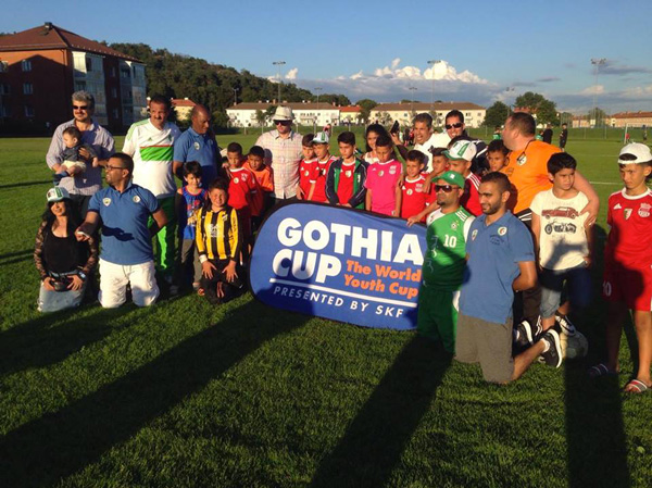 الوهرانيون يصنعون الفرجة و يمتعون الجالية الجزائرية بالسويد