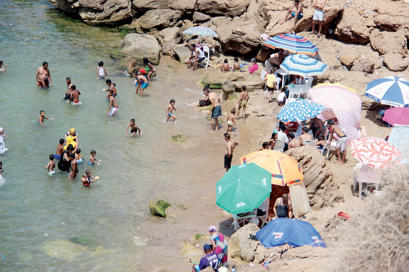 شاطئ عين الدفلى بكريشتل