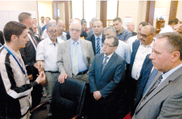 أبدى ارتياحه لسير وحدات الإنتاج بالمنطقة الصناعية في سكيكدة