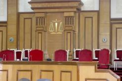 فاتورة هاتف كانت السبب في جريمة القتل               جاران يموتان بطلقات رصاص شرطي بعنابة