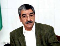 جدد تمسكه بمسيرة 12 فيفري              الأرسيدي يحشد قواعده بتيزي وزو ويعتبر رفع حالة الطوارئ لغما