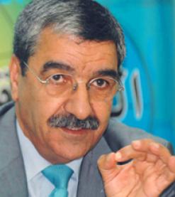 رغم عدم التشابه بين النماذج الثلاثة والتباين الموجود               الأرسيدي يريد نقل ثورة الياسمين واحتجاجات المصريين إلى العاصمة