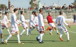 أولمبي الشلف يعود للتدريبات              مدوار يلعب ورقة التحفيز المادي للإطاحة باتحاد العاصمة