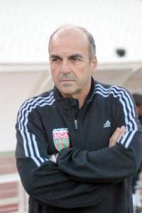 إدارة العميد ترحب بقرار تأجيل مواجهة البليدة              ألان ميشال ينفي نشر غسيل المولودية في الإعلام الفرنسي