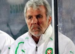 مدرب أسود الأطلس يأمل مواجهة الجزائر في الدار البيضاء ويصرح              “لاعبو الجزائر حماسيون.. لكننا نملك الخبرة للفوز”