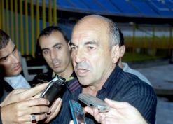 قودري وعمرون وبن سالم يعودون ضد البليدة              مدرب مولودية الجزائر  في عين الإعصار