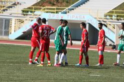 الفوز الساحق أمام بوفاريك يعيد الروح للاعبين والمدرب شباب بلوزداد في مواجهة ودية أمام الكناري اليوم في تيزي وزو