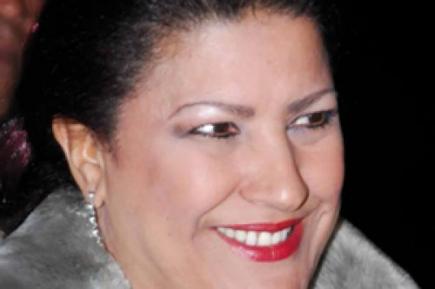 نوال زعتر تثور في مهرجان الفيلم العربي بوهران لعدم تكريمها