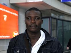 هدد بالرحيل من اتحاد البليدة إذا لم يمض سريعا              الإدارة تقرر إخضاع جيمي إلى التجارب