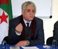 الوالي ينقل الضحية الذي أراد الانتحار إلى العاصمة لتلقي العلاج                رابطة بوشاشي تتهم السلطات باستفزاز المحتجين سلميا بورڤلة