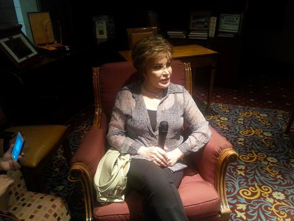 صفية العمري في لقائها مع الإعلام بوهران