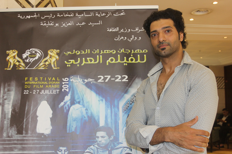 وصول نجوم السينما العربية إلى وهران