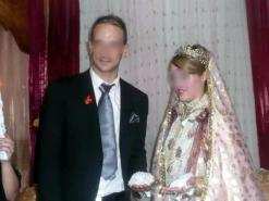 بعدما فاقت مبالغ المهور الـ25 مليون سنتيم بسطيف               العرسان يلجأون إلى الاشتراك في دفع تكاليف العرس كحل مثالي