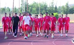 أولمبي الشلف يواجه انتقادات لاذعة              الأنصار يشتمون اللاعبين في حصة الاستئناف