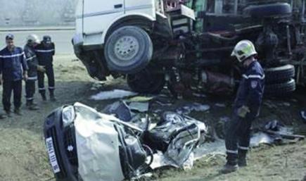 4 قتلى و5 جرحى في حادثي مرور بتلمسان