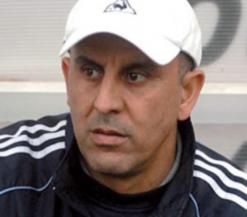 مدرب جمعية الخروب لمين بوغرارة              ”اللاعبون طبقوا التعليمات  أمام سعيدة وفازوا”