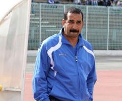 قال إن اتحاد البليدة لازال معنيا بالصعود، زعيم              ” لطرش باق معنا لأن اللاعبين هم الذين يتحملون مسؤولية الهزيمة في المحمدية”