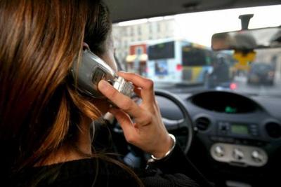Algérie - Le portable à l'origine de plus de 500 accidents de la route