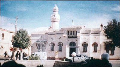 El Bayadh - Dix morts et des dizaines d'habitations effondrés par des intempéries exceptionnelles