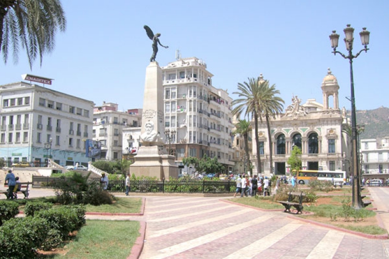 استحداث 700 منصب شغل بوهران