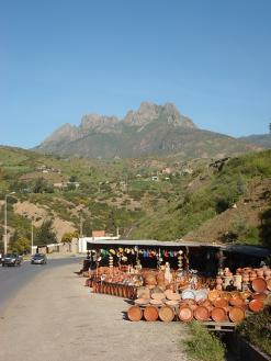 معرض للأطباق والملابس التقليدية لأبناء بشار بجيجل