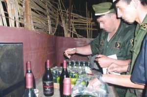 حجز أكثر من 10 آلاف وحدة خمر من مختلف الأنواع بسيدي بلعباس