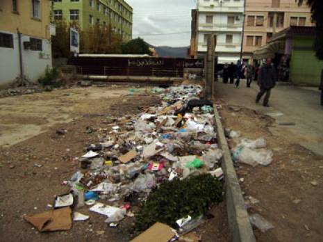Cadre de vie dans la capitale des Aurès: L'envers crasseux des boulevards