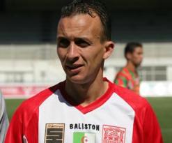 جمعية الشلف              عودة مسعود تريح المدرب سعدي