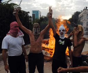 مليون شاب منحرف يحتلون الشوارع