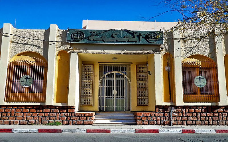 مدير التشغيل يقود عصابة تضم محامية لسجن طليقته بدس المخدرات في محلها بغرداية