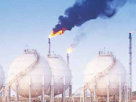 إيطاليا تطالب الجزائر بضخ مزيد من الغاز