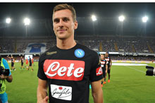 A l'étranger / Football-Italie-Pologne