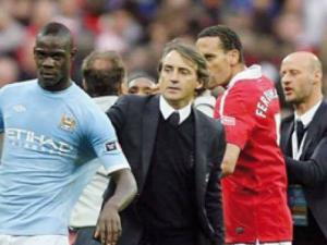 Championnat d'Angleterre : Balotelli a mis le feu à Old Trafford