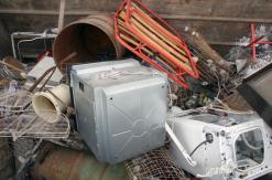 الظاهرة عرفت انتشارا واسعا بالجلفة              حديد الخردة والخبز اليابس.. مصدر رزق العائلات الفقيرة