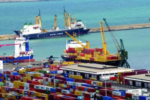 الفائض التجاري للجزائر يصعد الى 16.67 مليار دولار