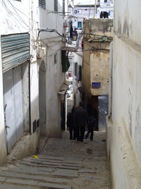 Alger - L'antique Casbah en maquette: Exposition nocturne contre l'oubli