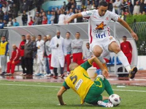 MCO 1 - JSK 2 : El Hamri s'enfonce