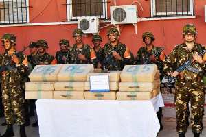 توقيف 4 تجار مخدرات وحجز 4 قناطير  زطلة  بالوادي