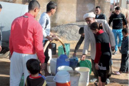 قرابة ألف عائلة بأعالي الفراقيق في معسكر تعاني العطش