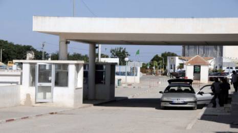 Colère des touristes algériens aux postes-frontières algéro-tunisiens