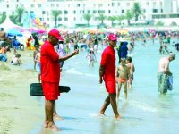 Les maîtres-nageurs, ces soldats des plages