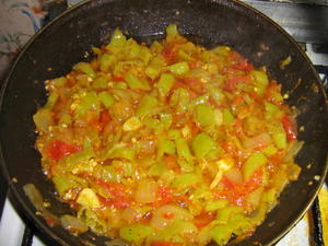 Sauce au Piment-Oignon-Tomate