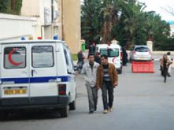 كشفوا أن نقل الجثث كان وراء تعرض العديد منهم لوعكات صحية ونفسية               سائقو سيارات الإسعاف بالمؤسسات الاستشفائية بعنابة يطالبون بمنحة العدوى