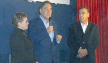 OLIVER STONE PARRAIN DU FESTIVAL INTERNATIONAL DU FILM ENGAGÉ D'ALGER «A vous la liberté et la dignité, continuez!»